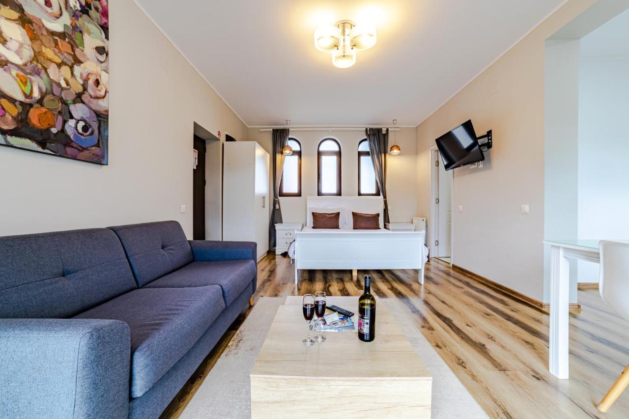 Yael Luxury Apartments 2 Buşteni Exterior foto
